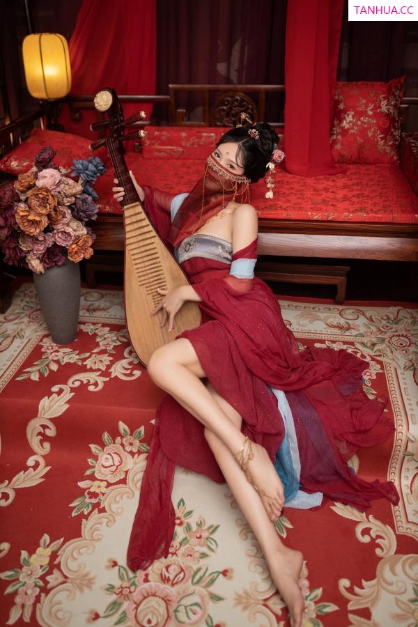 陈若依 抖娘利世 [XiuRen]高清写真图 2023.01.18 No.6154 利世 古装美腿第8张图片